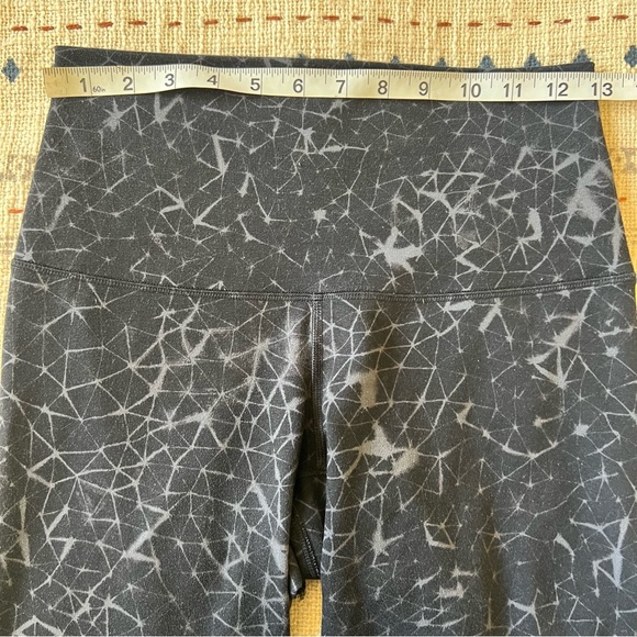 LULULEMON Top Speed Crop Full-On Luxtreme Star Crushed Coal Black Women Size 6 - Picture 4 of 9